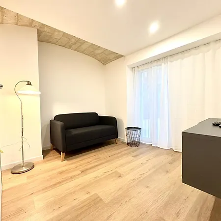 My Beautiful Downtown アパート バーリ